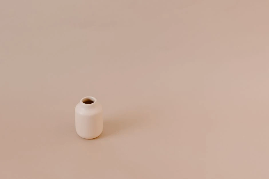 Ceramic vase